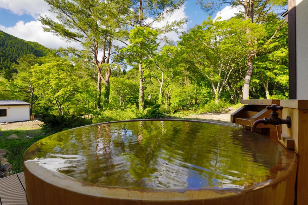 Yukemuri no Yado Inazumi Onsen Yuzawa  Eksteriør billede