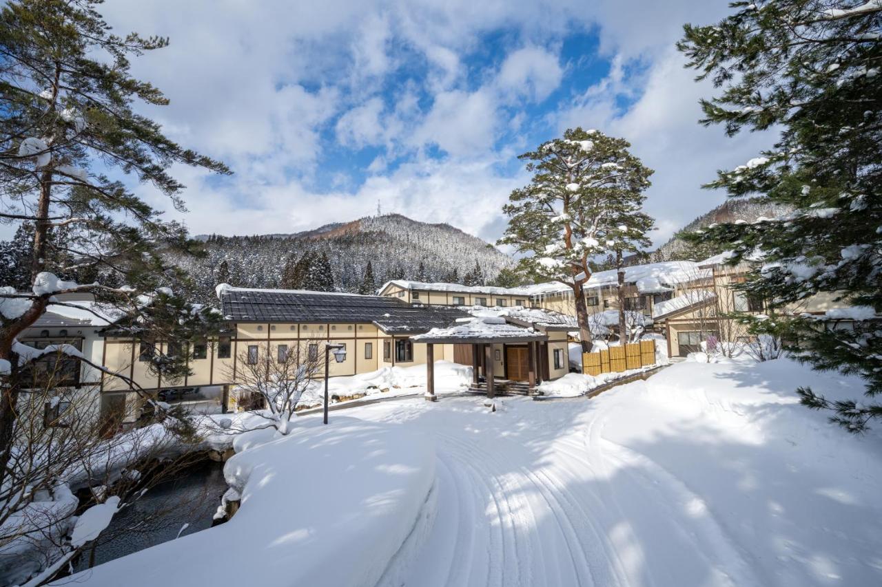 Yukemuri no Yado Inazumi Onsen Yuzawa  Eksteriør billede