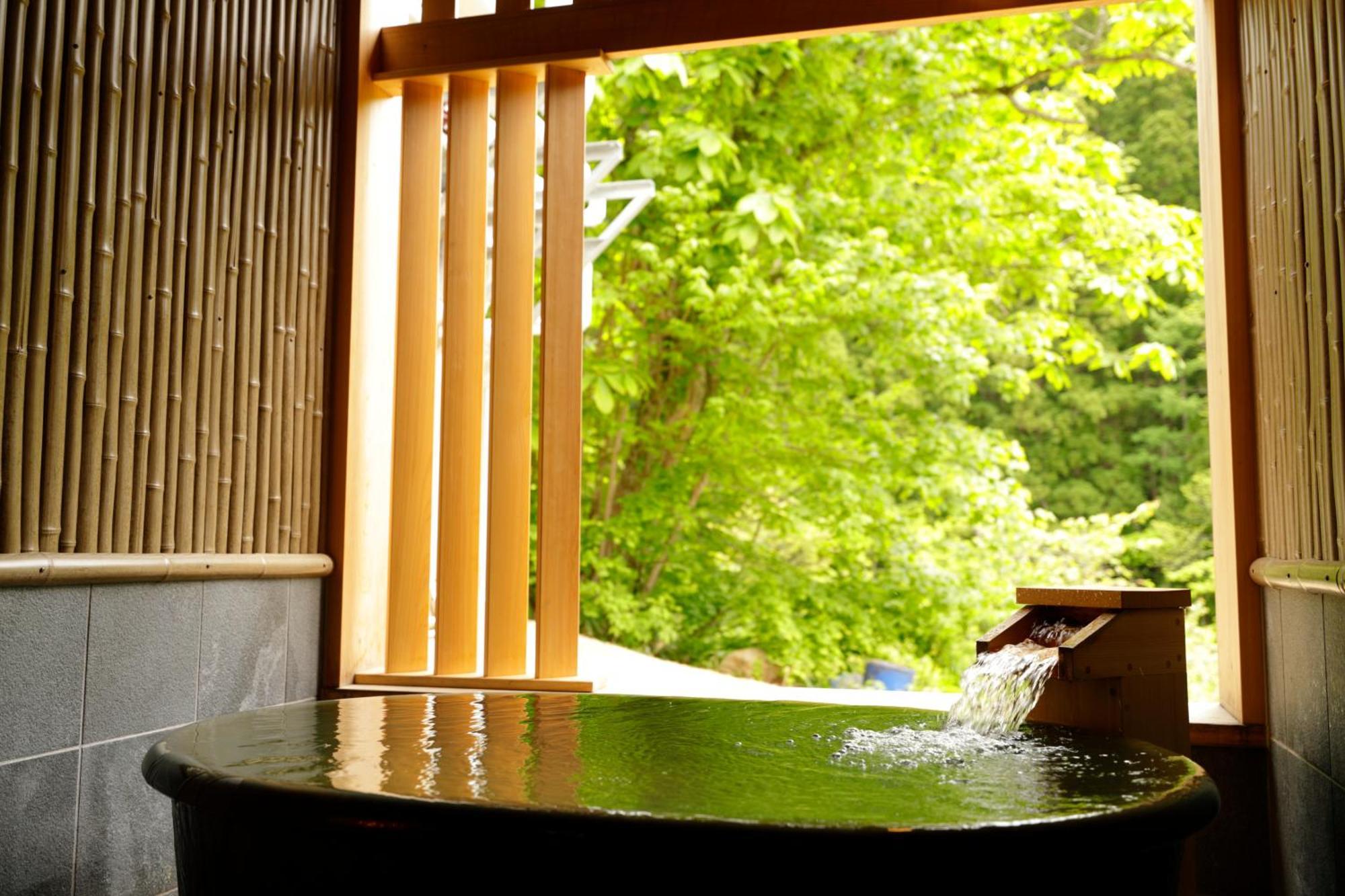 Yukemuri no Yado Inazumi Onsen Yuzawa  Eksteriør billede