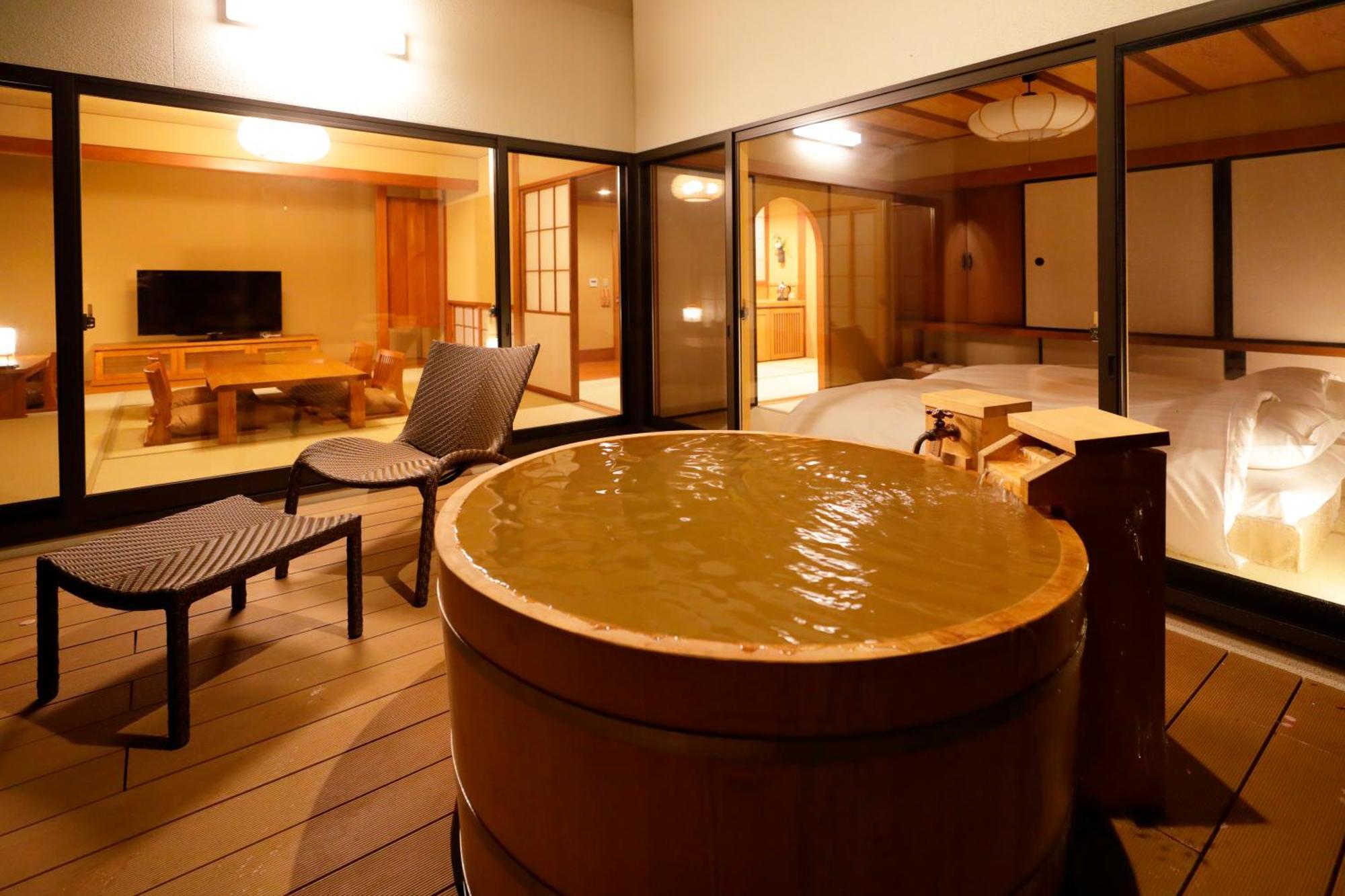 Yukemuri no Yado Inazumi Onsen Yuzawa  Eksteriør billede