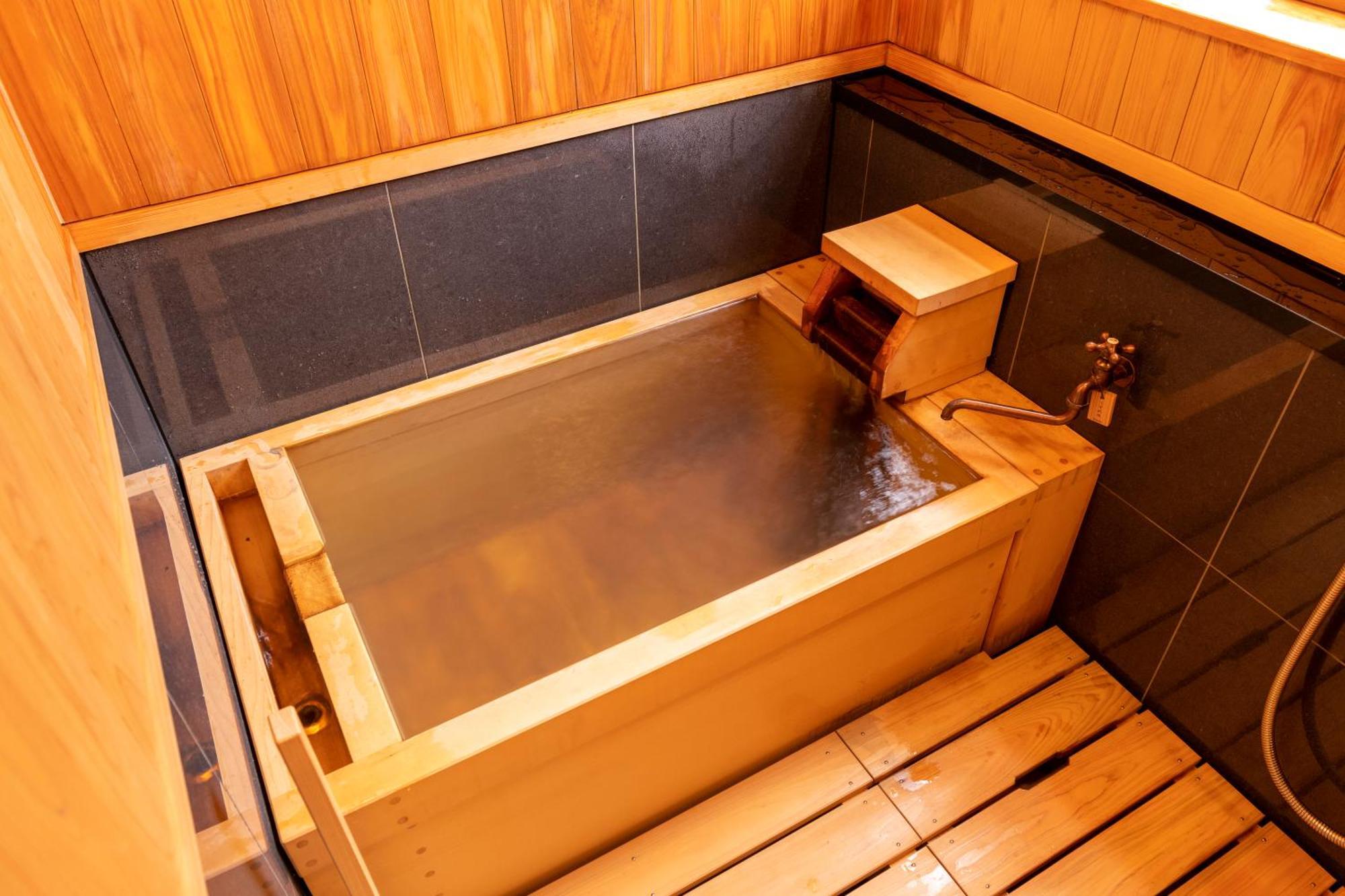 Yukemuri no Yado Inazumi Onsen Yuzawa  Eksteriør billede